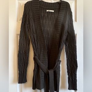 Old Navy knitted sweater
